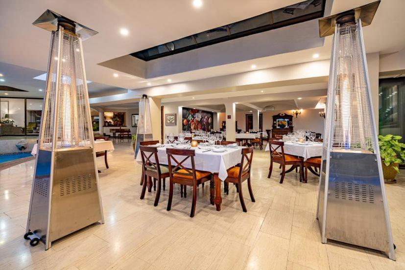 Christies At 32 On Russell Bed & Breakfast Mbombela ภายนอก รูปภาพ